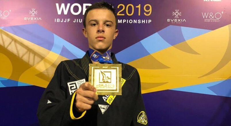 Friburguense vence mundial de Jiu-Jitsu