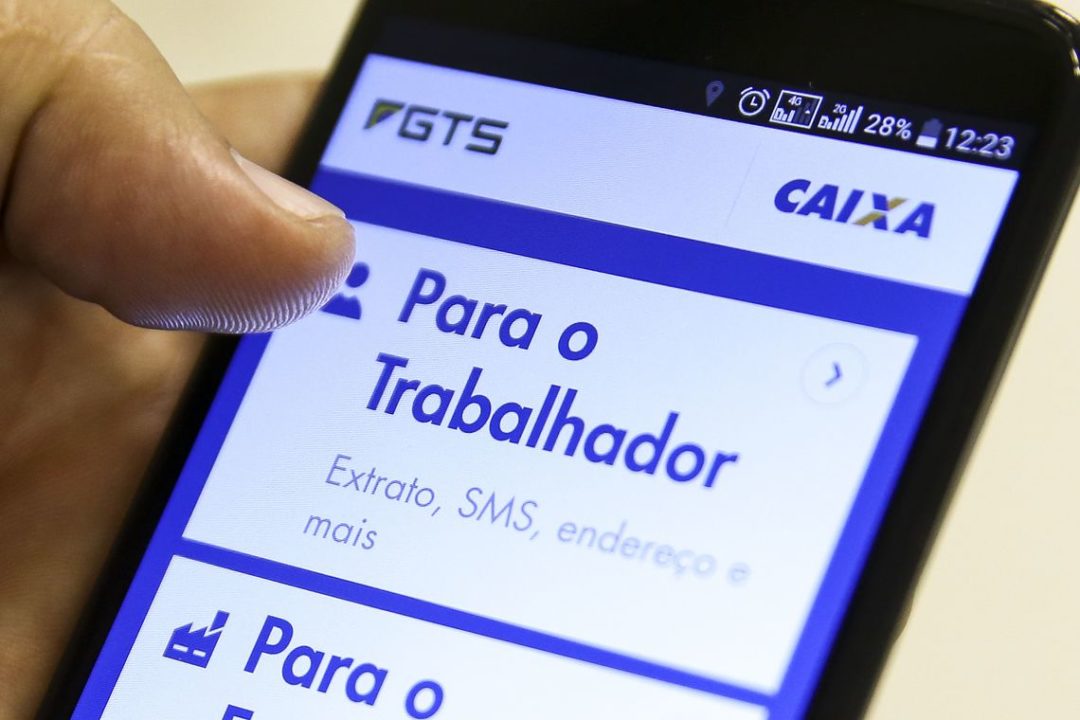 Saiba quem tem direito ao lucro distribuído do FGTS