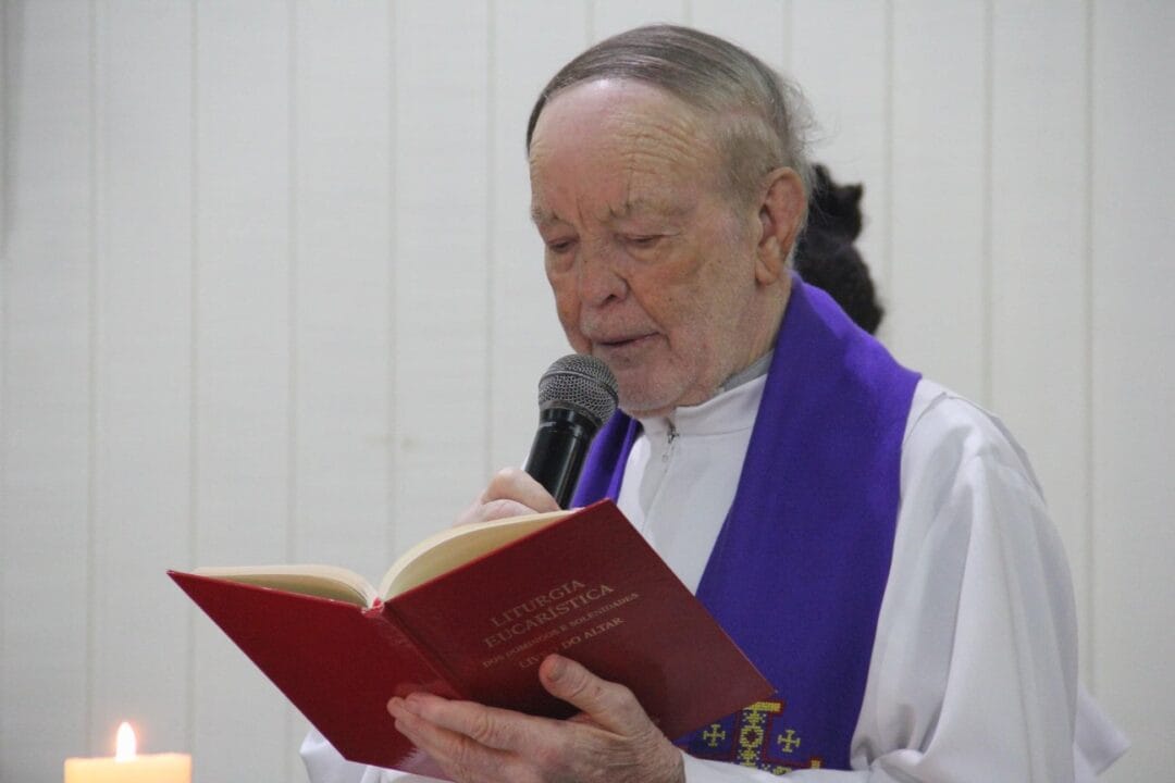 Luto: Aos 81 anos, falece Padre Salomão