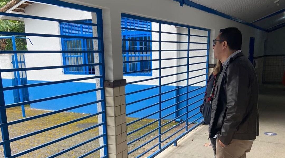Escola Professor Alberto Meyer, na Granja Spinelli, tem alimentos furtados