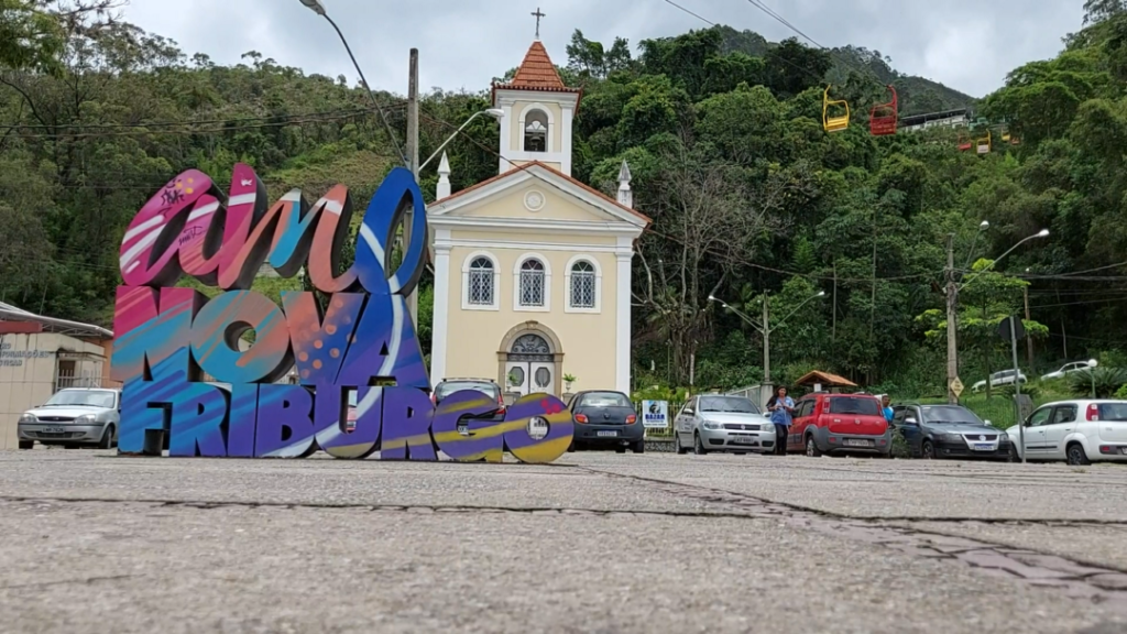 Praça do Suspiro é um dos principais pontos turísticos da cidade - Foto Reprodução Zoom