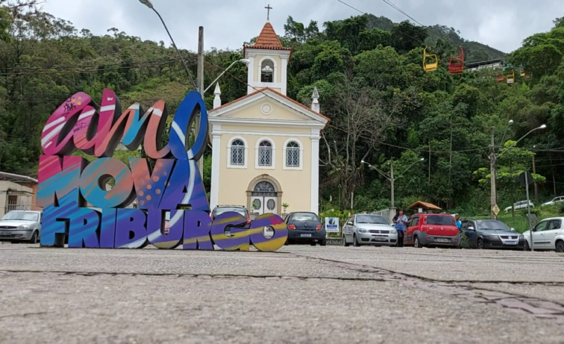 Praça do Suspiro é um dos principais pontos turísticos da cidade - Foto Reprodução Zoom