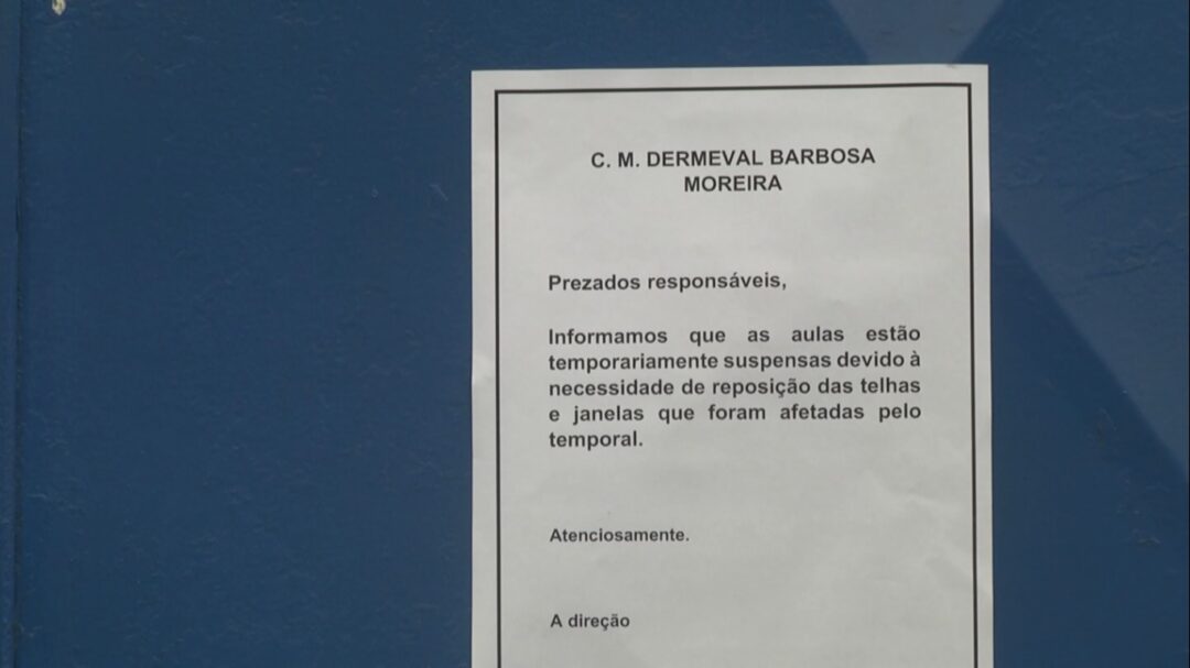 Temporal do último sábado ,12, deixa 300 alunos sem aula na Escola Dermeval Barbosa Moreira