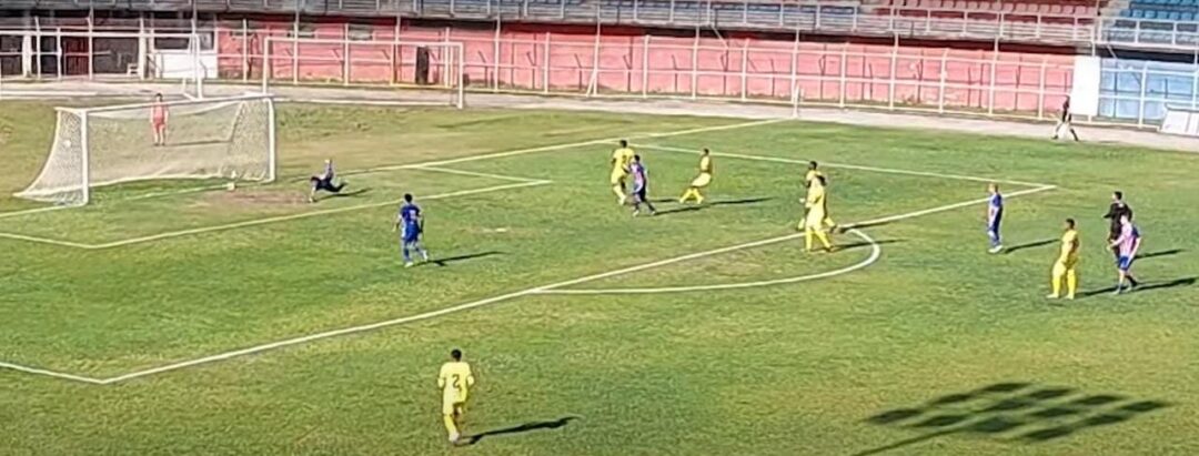 Friburguense vence o Madureira e assegura boa vantagem para o duelo de volta