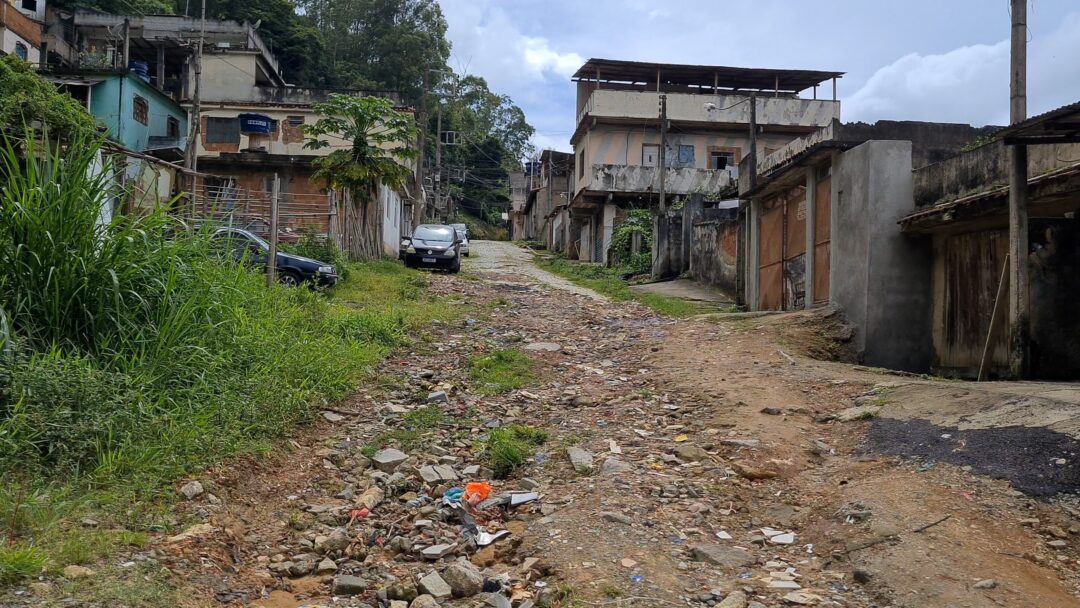 MPRJ cobra esclarecimentos e ações sobre obras em Nova Friburgo para prevenir inundações e deslizamentos