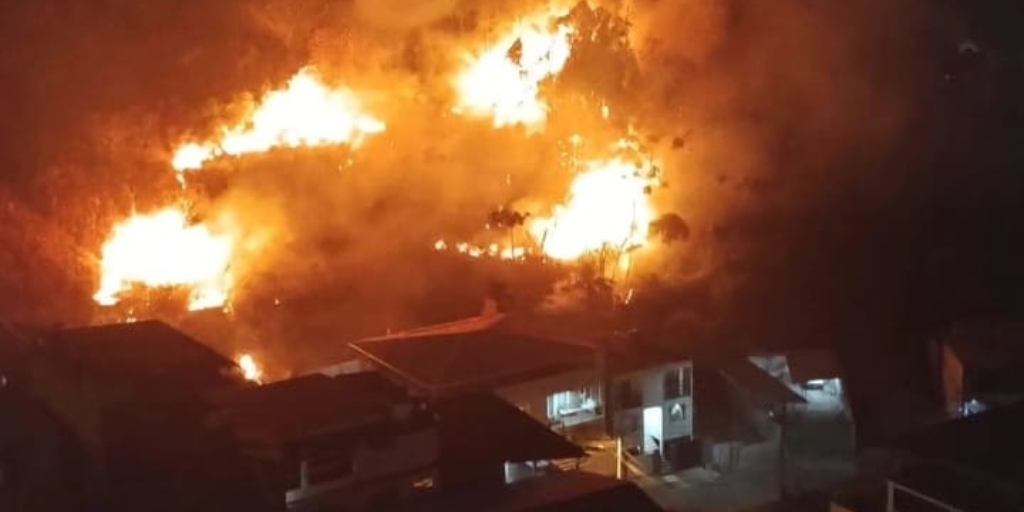 Focos de incêndio: Parque Estadual dos três Picos está entre as 40 unidades fechadas pelo Governo do Estado