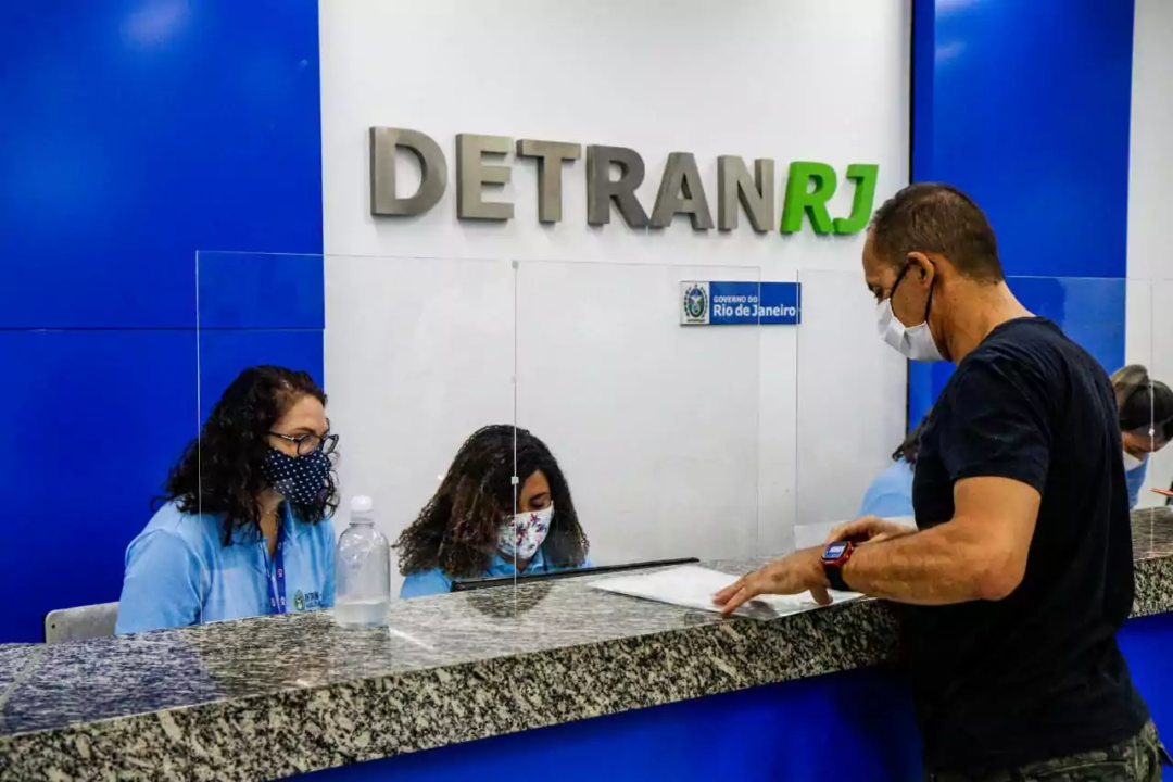 Detran-RJ passará a exigir etiquetas de identificação em peças de veículos à venda em ferros-velhos