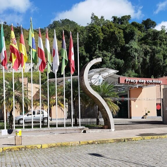 ACIANF e ASCOFRI fecham parceria para impulsionar o comércio exterior em Nova Friburgo
