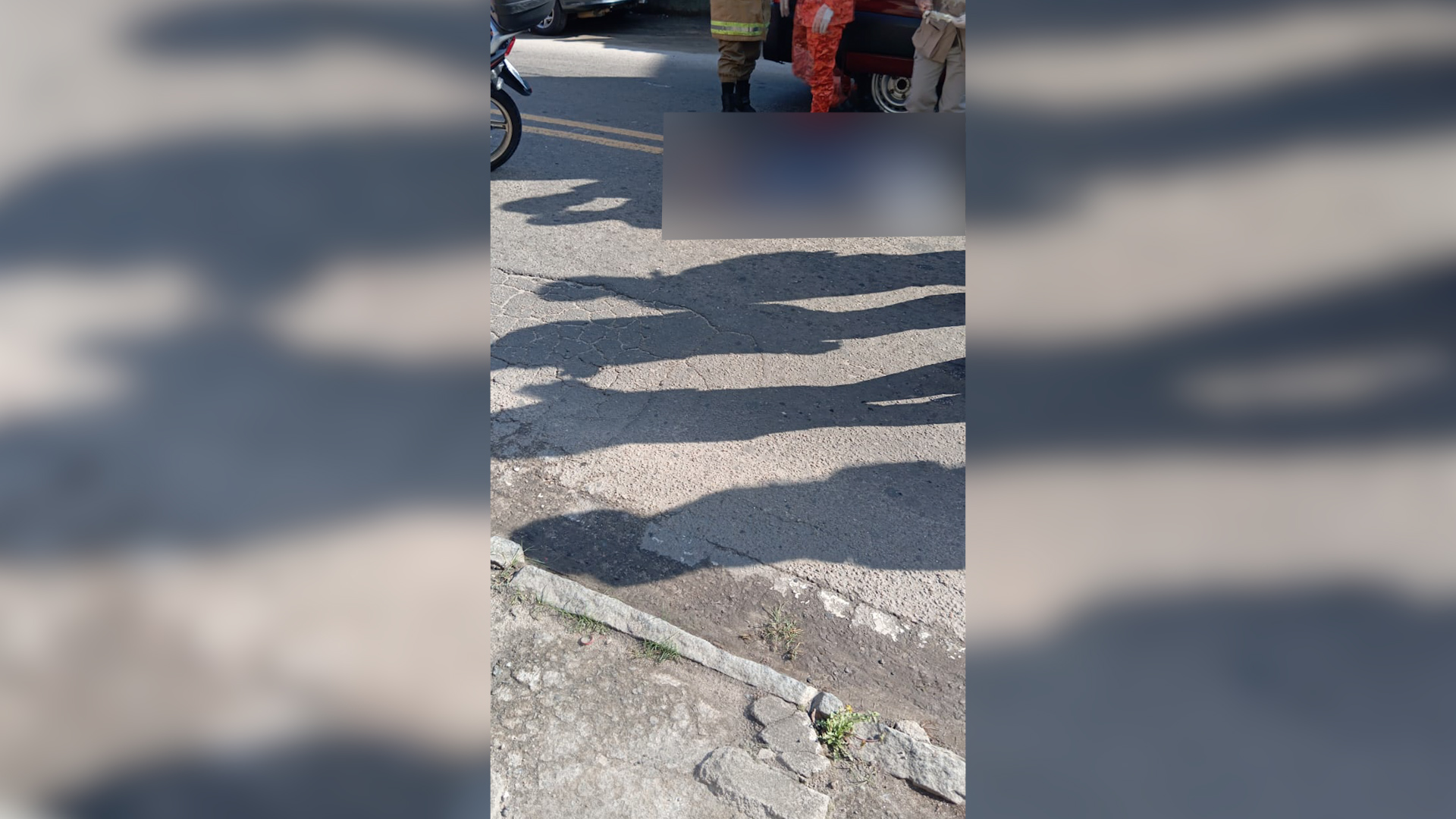 Motociclista fica ferido após colidir com carro na manhã desta terça, 24, em Nova Friburgo