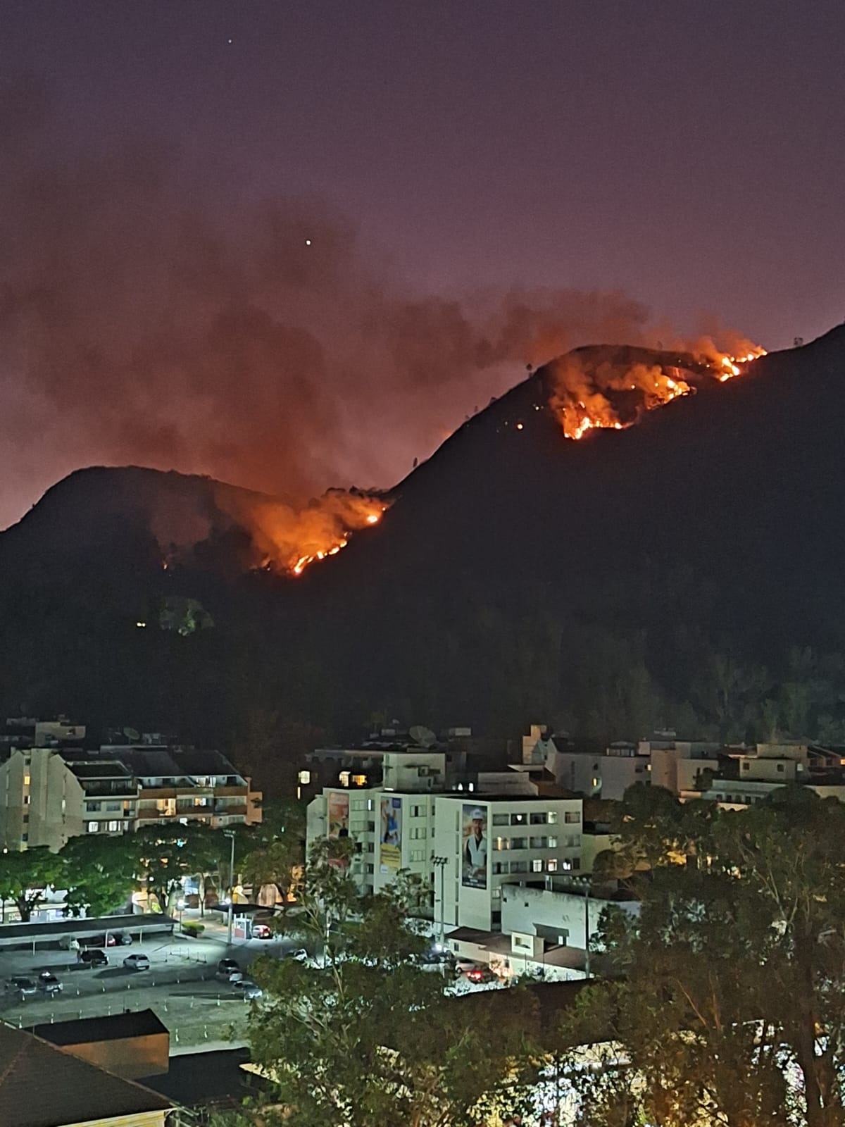 MPRJ oficia autoridades para obter informações sobre medidas de combate aos incêndios adotadas em Nova Friburgo