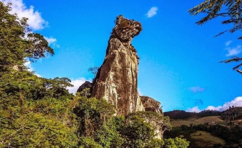 Cão Sentado é um dos principais pontos turísticos em Nova Friburgo