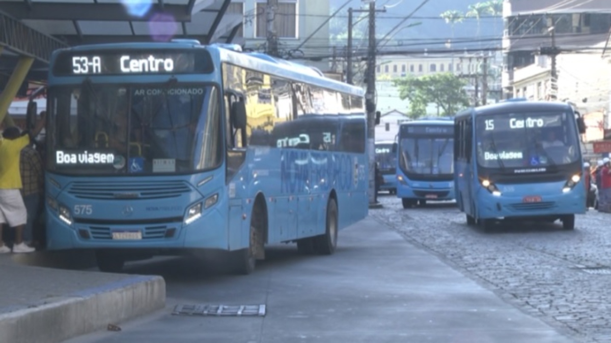 Rotas de ônibus são alteradas após impactos de chuva forte em Friburgo