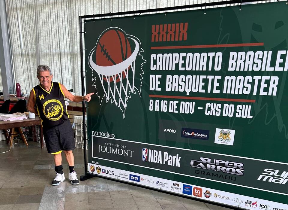 Jogador friburguense participa do Campeonato Brasileiro de Basquetebol Master no sul do país