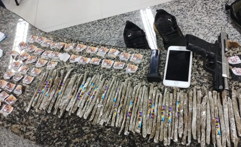 drogas telefone e arma apreendido em teresopolis