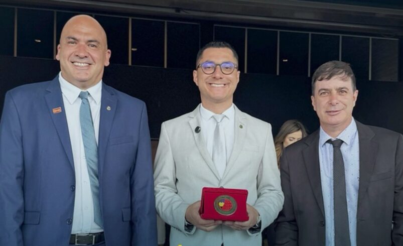 Nova Friburgo é premiado com Selo Ouro de Alfabetização