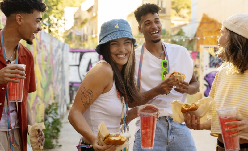 Cuidados com comida de rua no Carnaval: