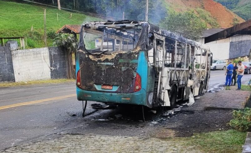 Onibus da FAOL