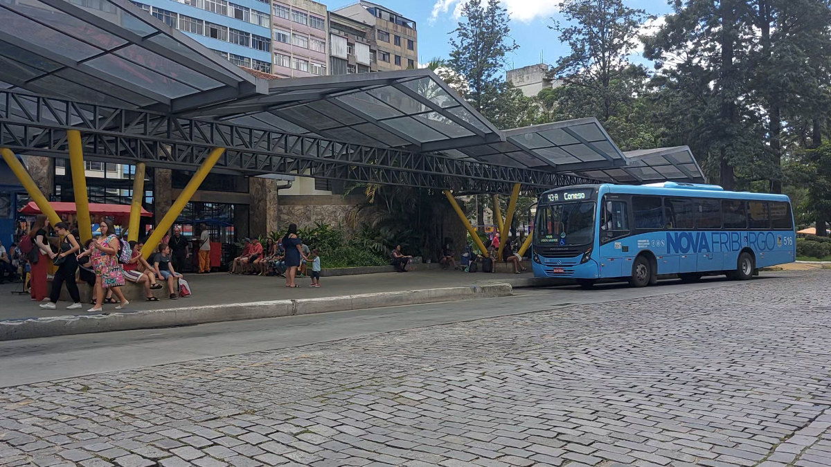 Friburgo lança Centro de Monitoramento e app Partiu