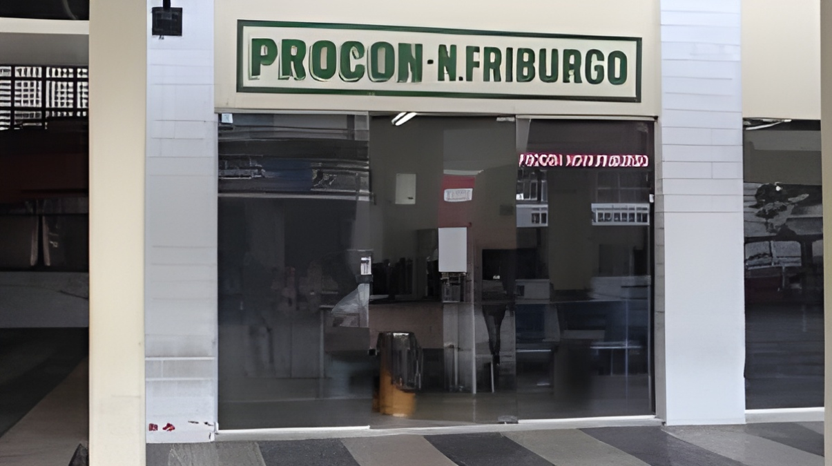 Cláudio Castro anuncia concurso do Procon-RJ com 30 vagas imediatas
