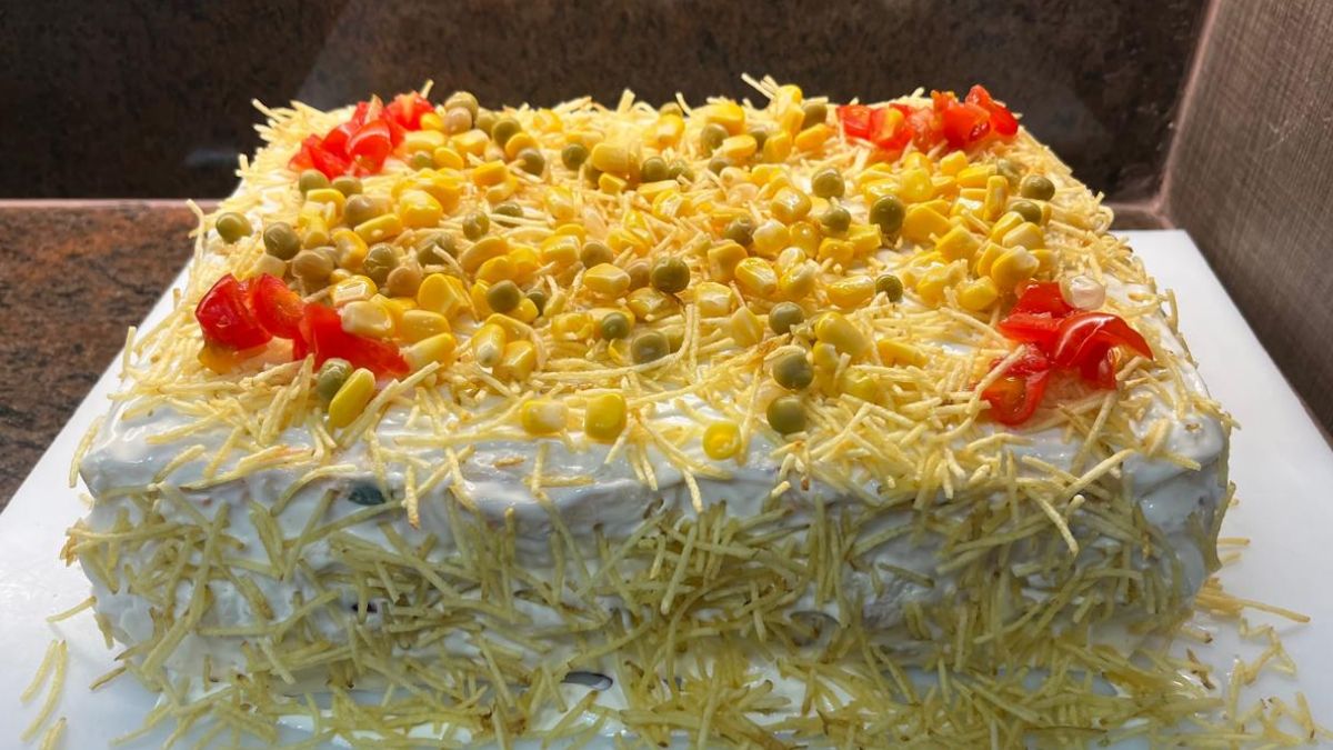 Torta Fria de Pão com Geleia de Amora: Receita Simples e Cremosa