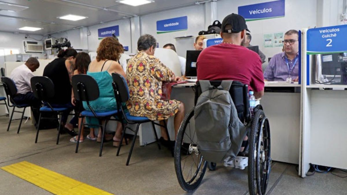 Detran RJ atende apenas PCDs neste sábado para emissão da nova CIN