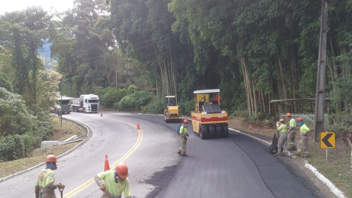 Obras na RJ-116 causam Pare e Siga em Nova Friburgo e região