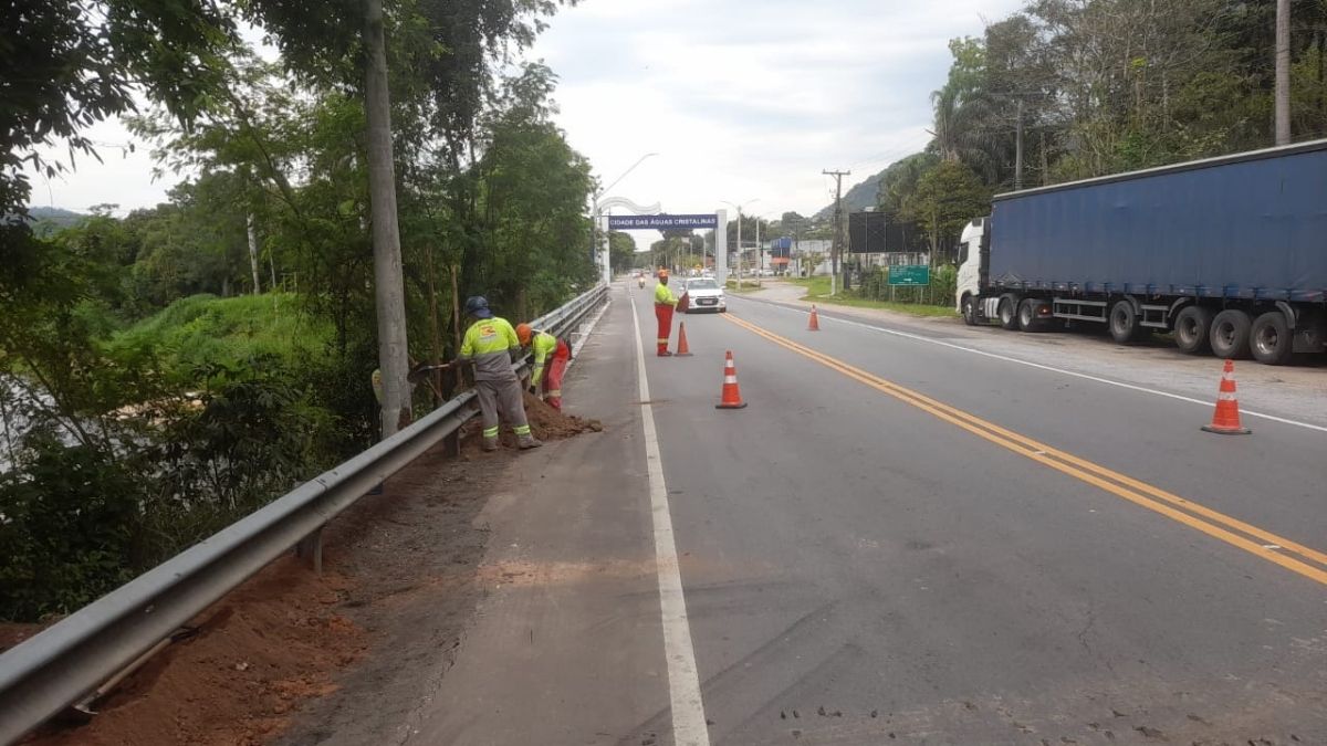 Obras da Rota 116 afetam trânsito em Friburgo e Região Serrana