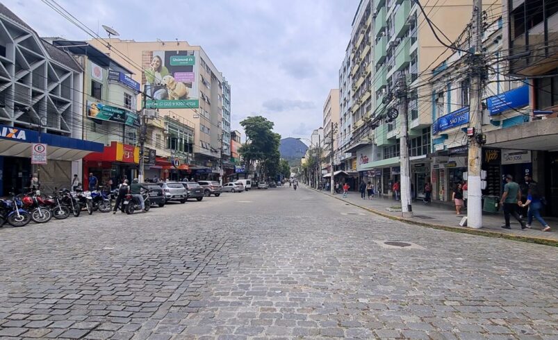 Comércio friburguense pode abrir até 22h no mês de dezembro