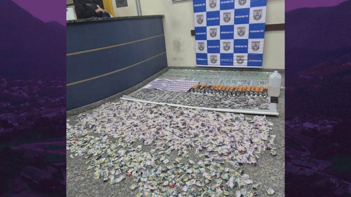 Polícia prende três e apreende R$ 49 mil em drogas no Vilage, em Friburgo
