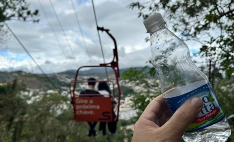 Sustentabilidade no turismo: EcoModas transforma garrafas PET em Nova Friburgo