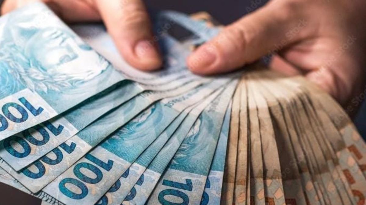 Governo confirma salário mínimo de R$ 1.621 em 2026