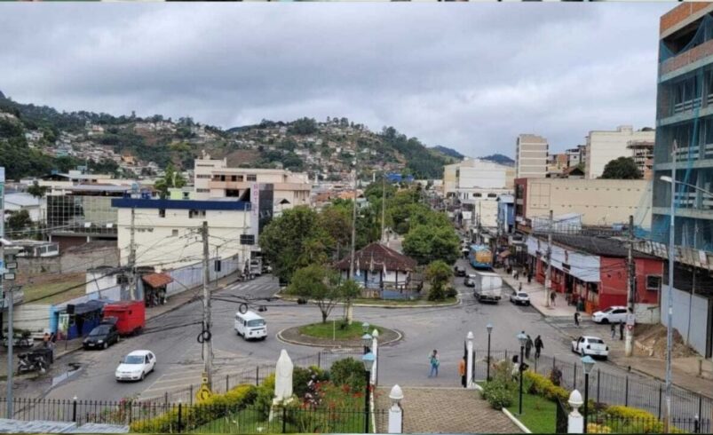 Operação Calçada Livre fiscaliza calçadas em Conselheiro Paulino