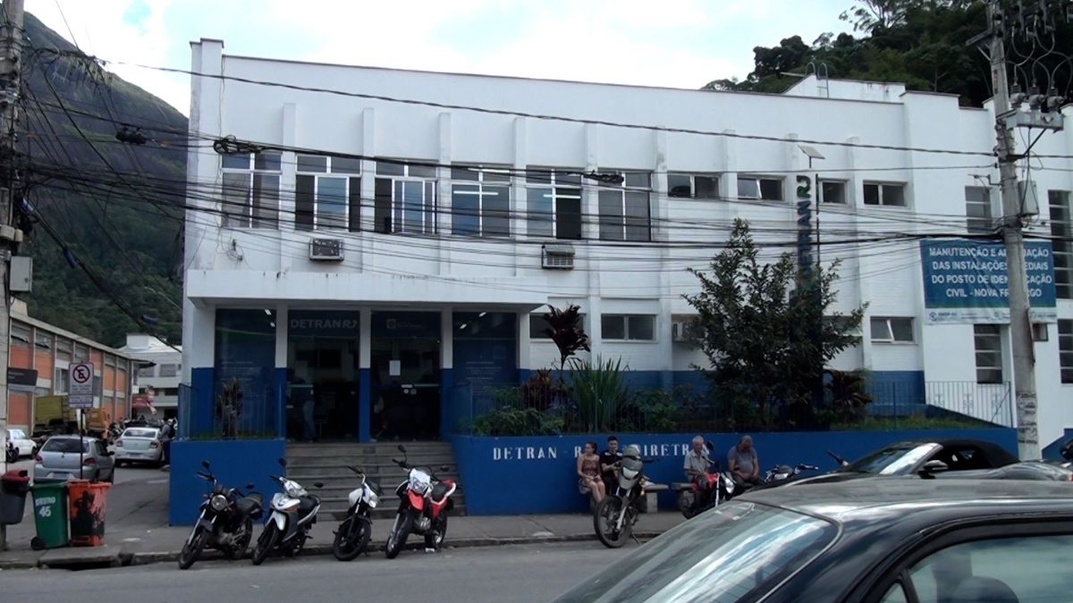 Detran RJ atualiza carga horária da primeira habilitação
