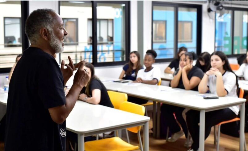 Sesc RJ abre inscrições para cursos de inglês e espanhol