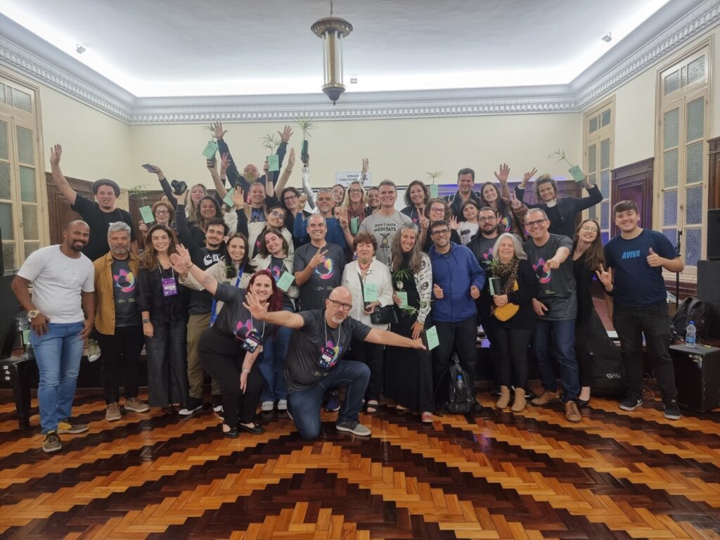 Friburgo abre inscrições para o Dia Mundial da Criatividade 2026, evento gratuito que integra o Ano da Criatividade no Brasil e mobiliza a comunidade local.