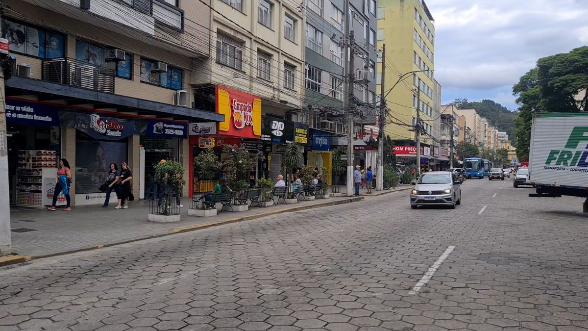 Comércios alimentícios poderão abrir no Carnaval em Friburgo