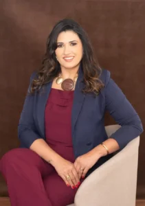 advogada trabalhista e empresarial Andreza Molinário, professora do curso de Direito da Estácio.