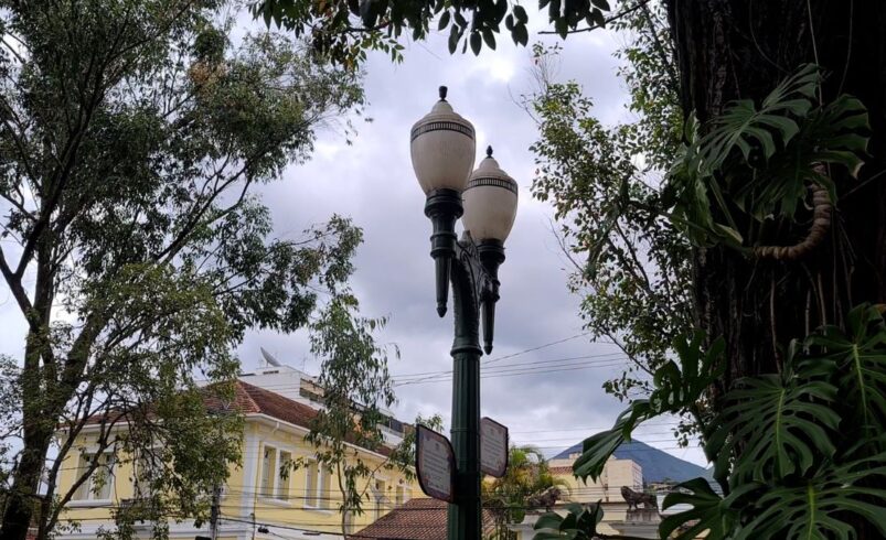 Prefeitura revoga licitação milionária da iluminação em Friburgo