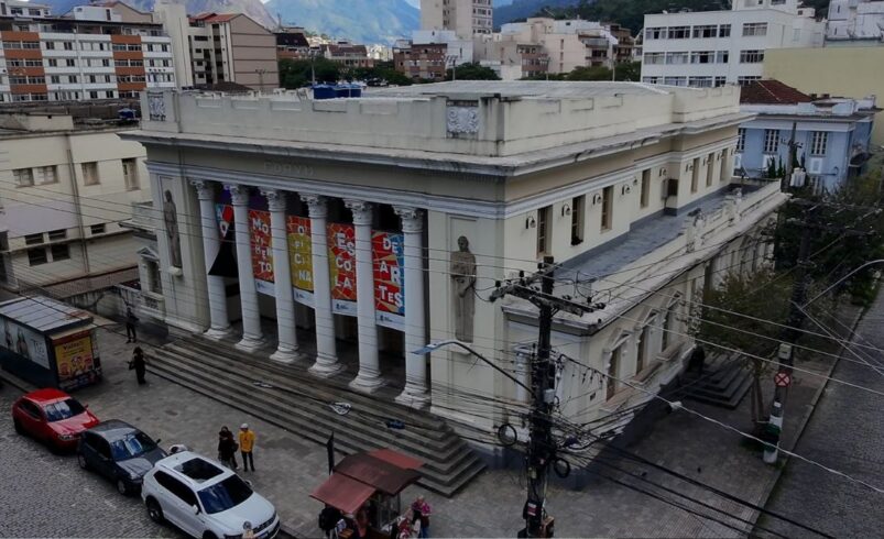TRE-RJ promove plantão para regularização de títulos eleitores
