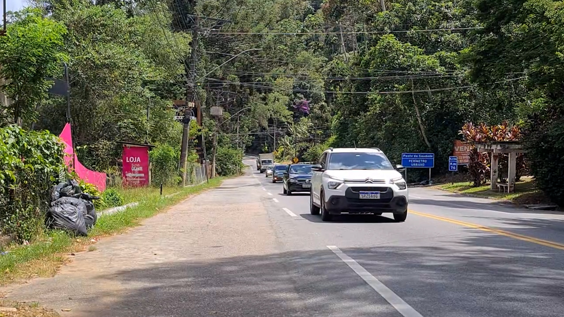 RJ-116 estima receber 120 mil veículos durante feriado de Tiradentes