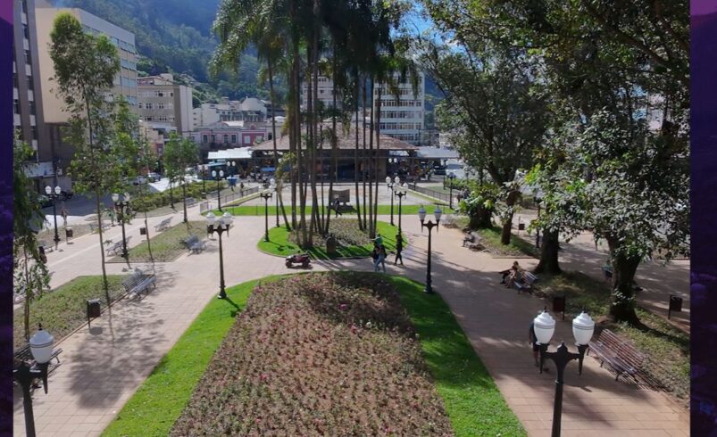 Obras avançam na praça Getúlio Vargas veja: