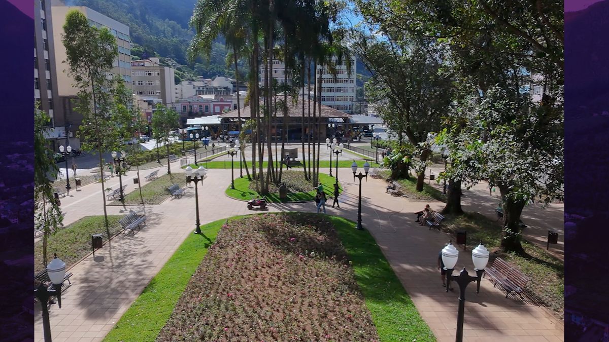 Obras avançam na praça Getúlio Vargas veja: