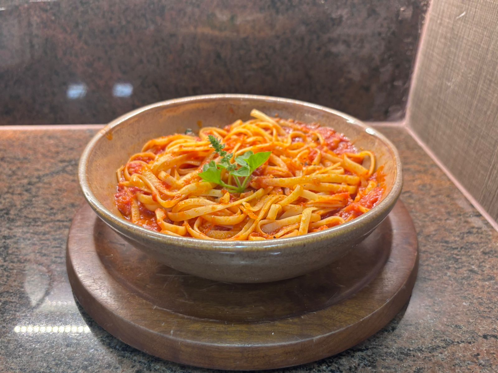 Linguine Cremoso com Tomate Pelati do Trilhas do Araçari