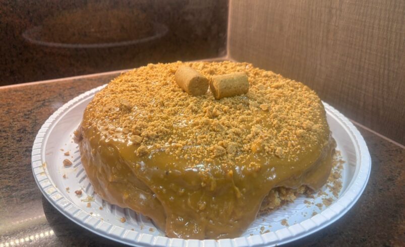 Bolo Junino de Paçoca Recheado: Sabor ideal para o Arraiá