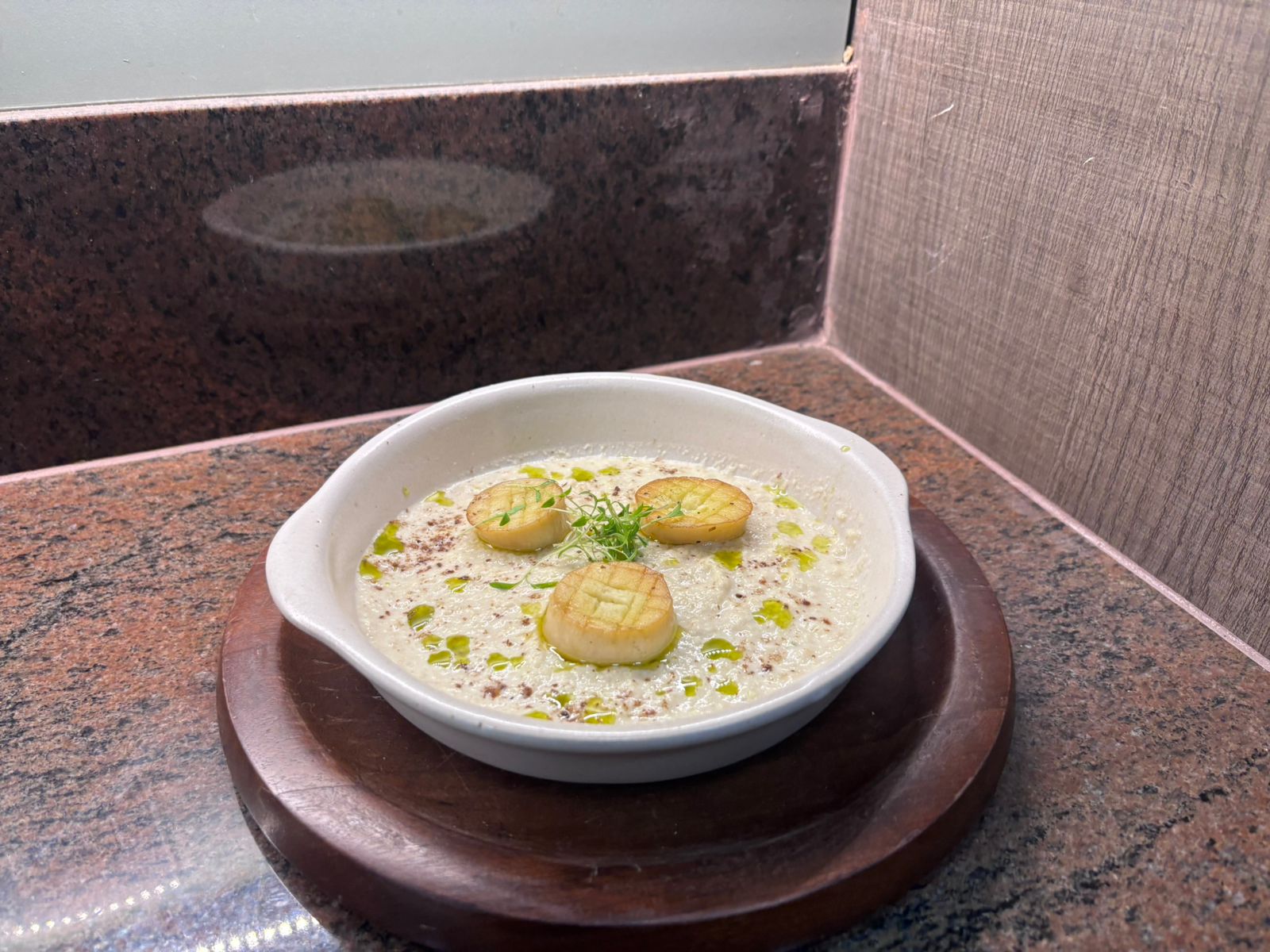 Creme de Couve-Flor com Vieiras de Eryngui