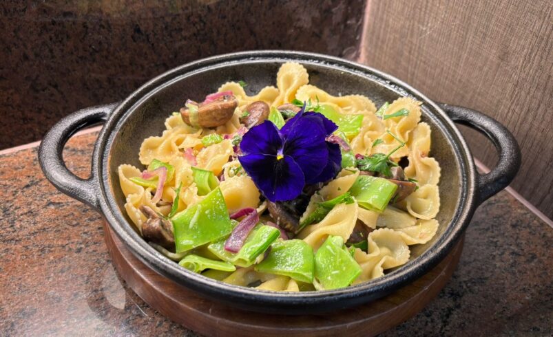 Farfalle com Vagem e Cogumelos: Ingredientes da estação