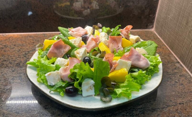 Salada Lês Crudites do Auberge Suisse