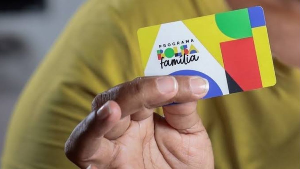 Quem mora sozinho pode receber Bolsa Família? Veja as regras
