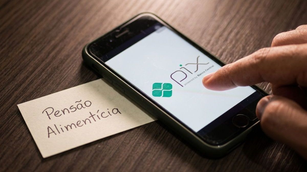 Lula sanciona lei que cria o “Pix Pensão”