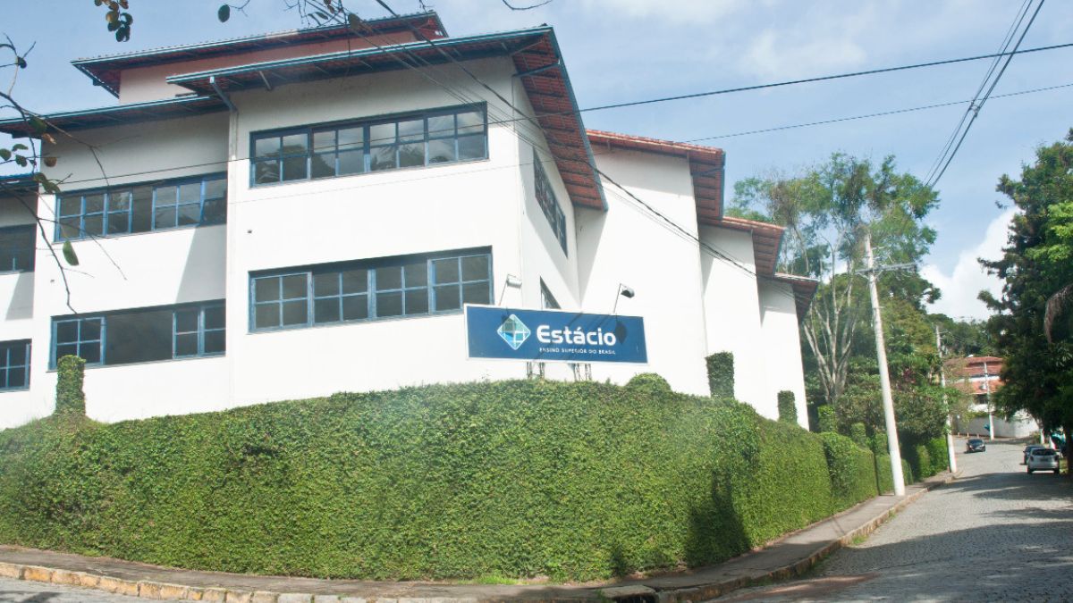 Estácio Friburgo oferece mais de 100 bolsas pelo ProUni